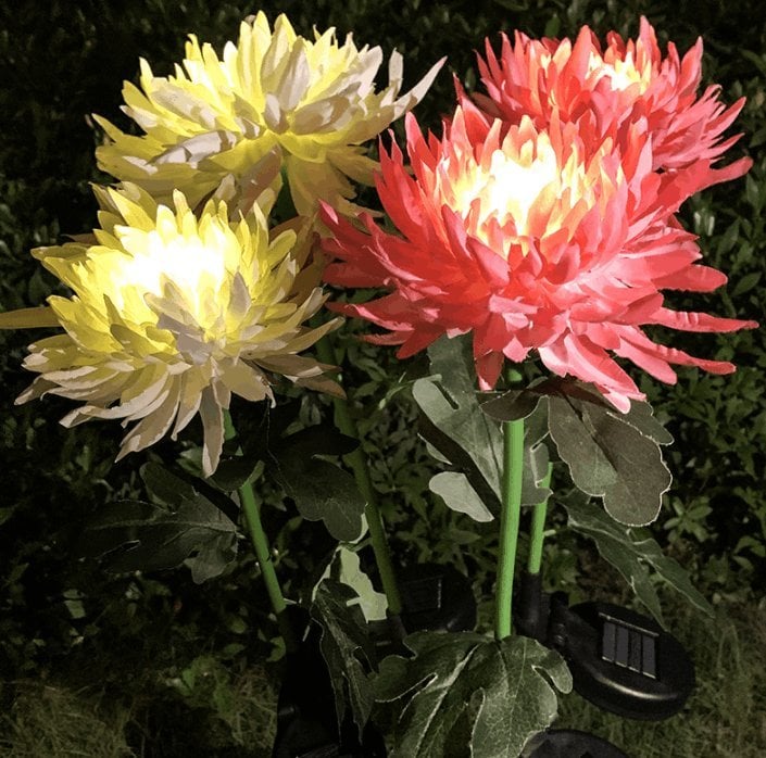 🔥Hot Sale-49% OFF🔥Outdoor Solar Chrysanthemum Garden Light✨