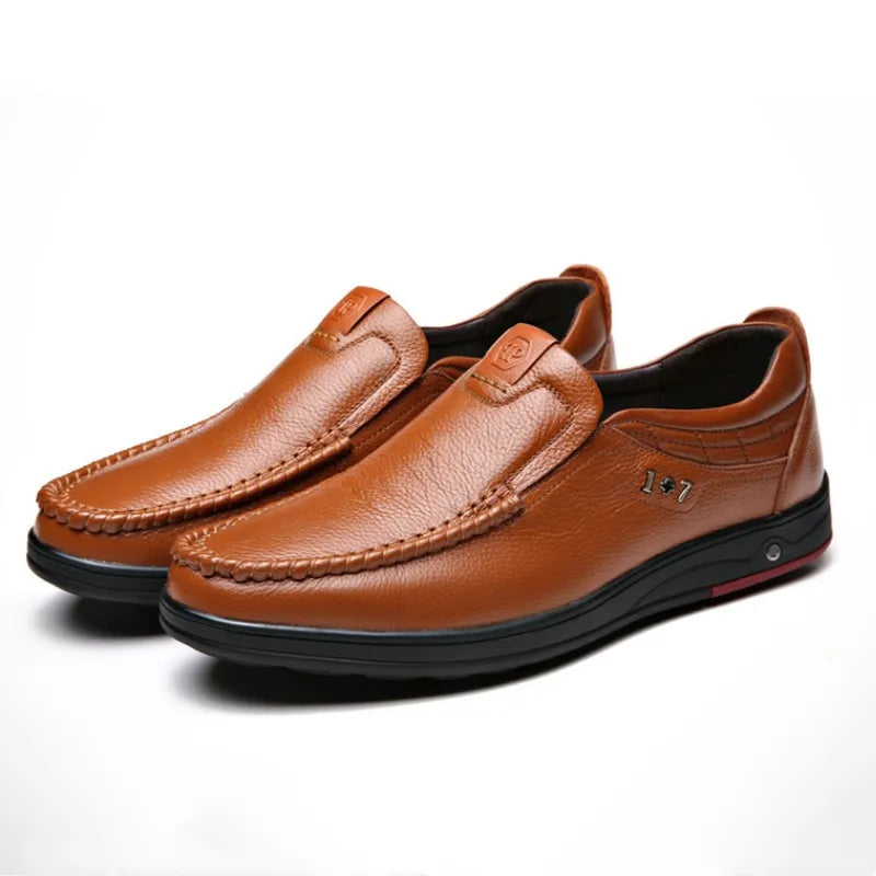 Men's Relaxed Fit Comfortable Lightweight Breathable Arch Support Cushioned Walking Shoes